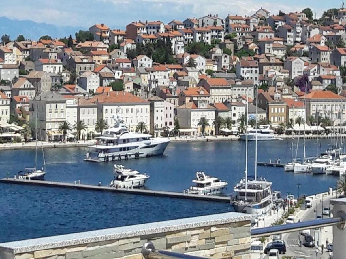 Apartments Joni Cikat Mali Lošinj Eksteriør billede