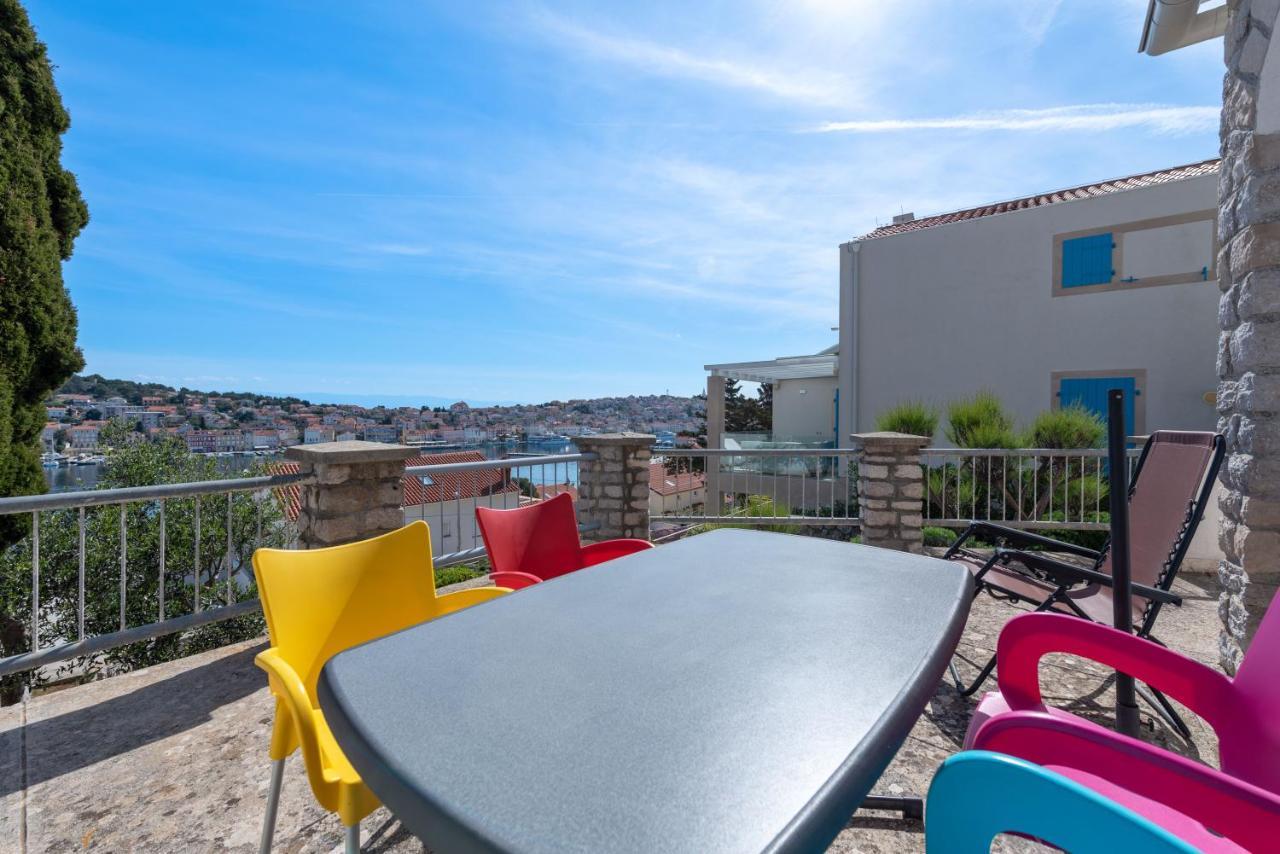 Apartments Joni Cikat Mali Lošinj Eksteriør billede