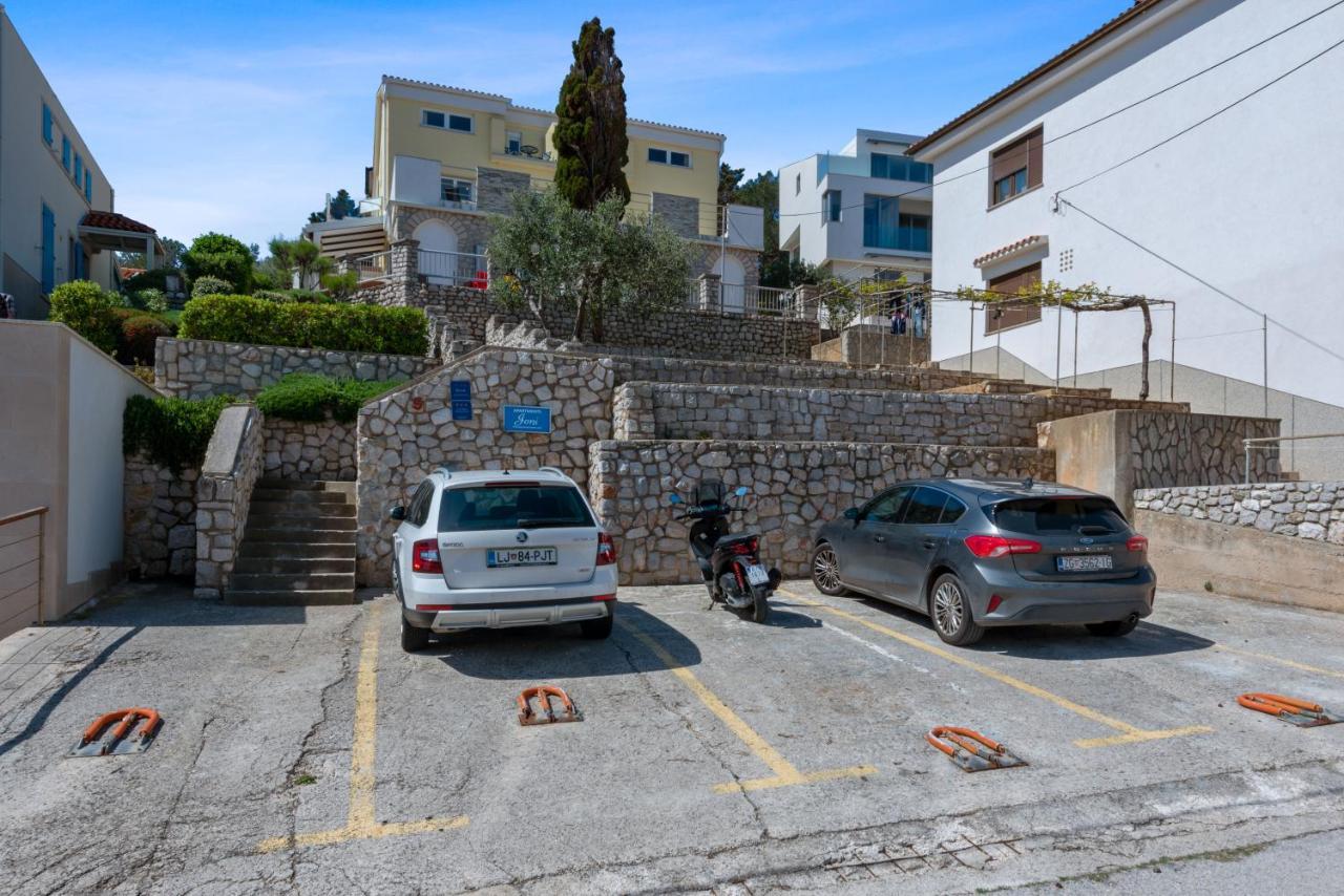 Apartments Joni Cikat Mali Lošinj Eksteriør billede