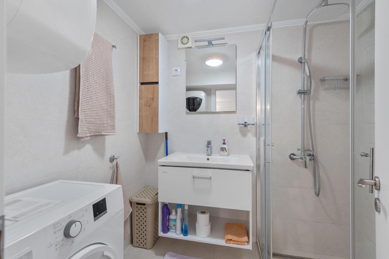 Apartments Joni Cikat Mali Lošinj Eksteriør billede